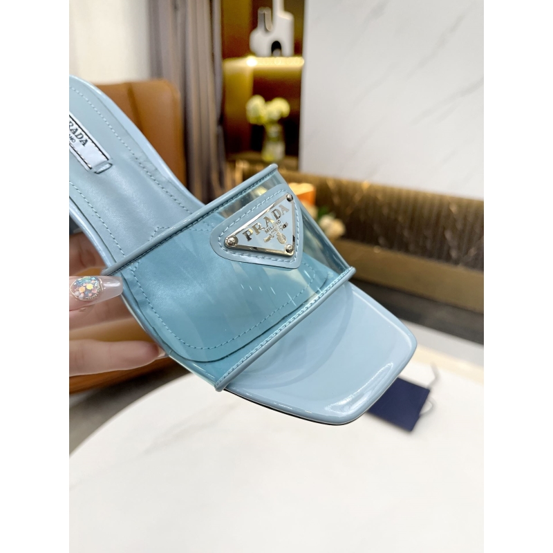 Pra*a slippers